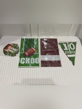30 piece Football Themed Party Decoration pack